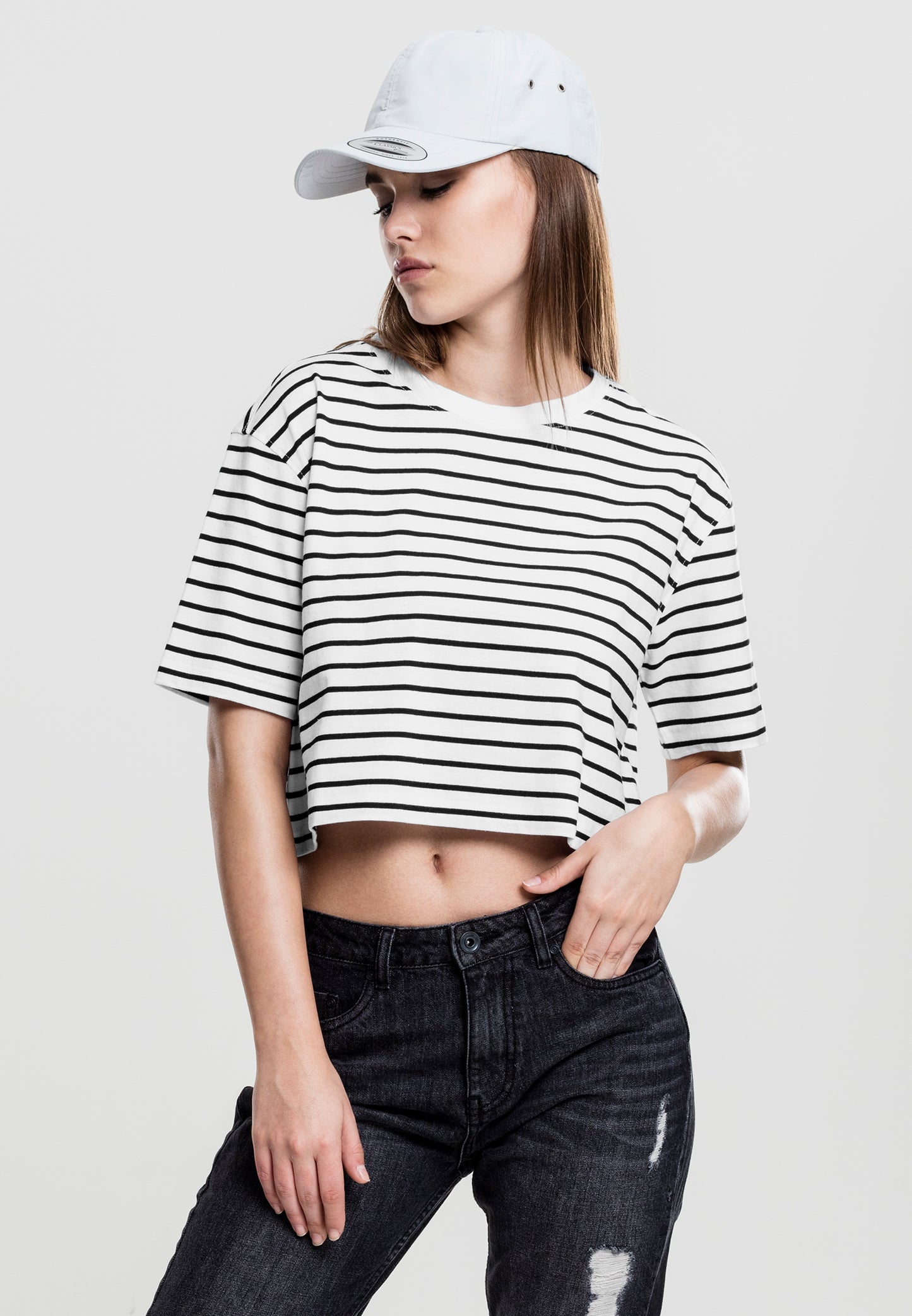 Urban Classics Damen Short Gestreiftes Oversized T-Shirt