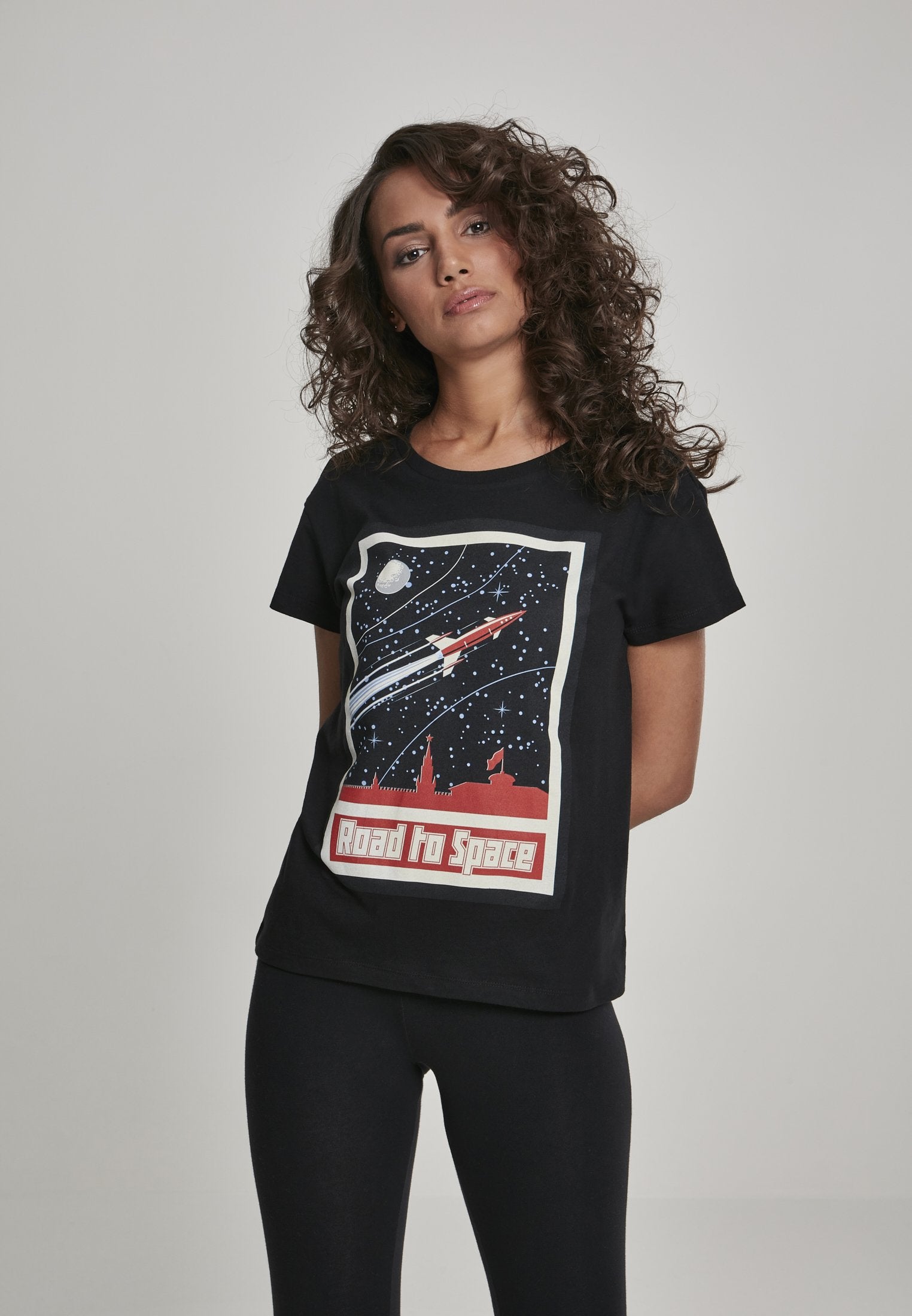 Mister Tee Damen Road To Space Box T-Shirt-Street-& Sportswear Aurich - Shirts & Tops